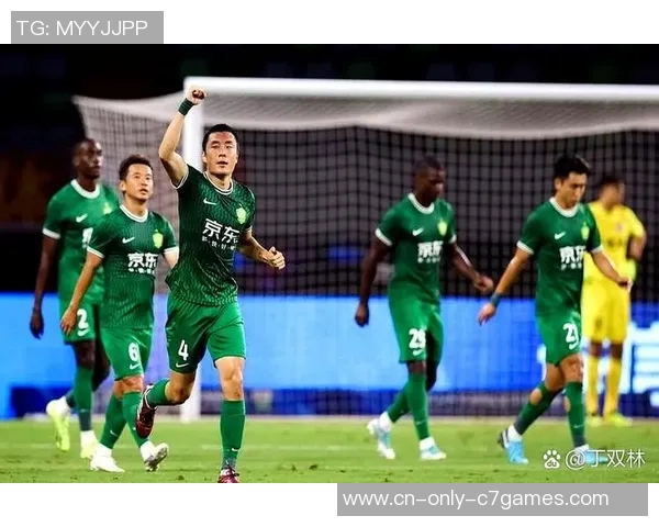 国安新帅浮出水面,已到北京,并观看国安竞赛,有望带队征战足协杯决赛 国安新帅浮出水面,已到北京,并观看国安竞赛,有望带队征战足协杯决赛